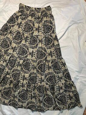 High Wasted Long Skirt